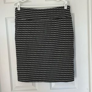 Margaret M women’s black geometric print pencil skirt